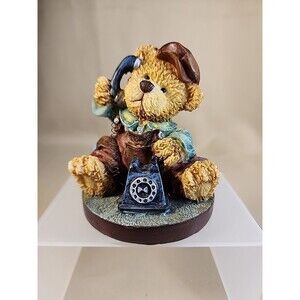 Vintage Cute Resin Bear With Phone On Wooden Base Q